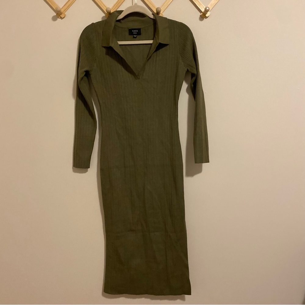 Vici Olive Green Knit Sweater Midi Dress size Small
